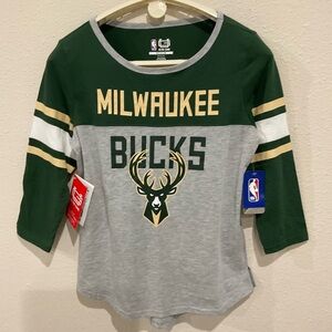 NWT NBA Milwaukee Bucks Tee 3/4 Sleeve Shirt Green Youth Size Medium